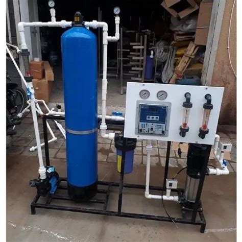 250 LPH Semi Automatic Reverse Osmosis Plant For Commercial FRP At Rs