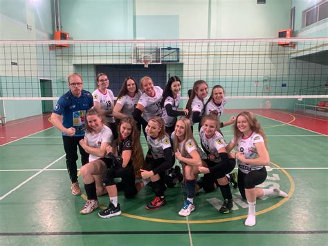 Wygrana Zespo U Juniorek Na Inauguracj Sezonu Silesia Volley