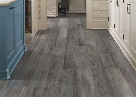 Add A Rustic Touch To Your Home With Mohawk S Solidtech Revelance Collection Luxury Vinyl