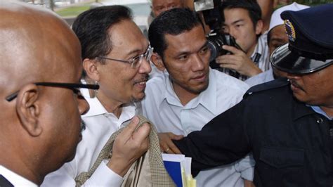 Malaysian Opposition Leader Anwar Arrested Abc News