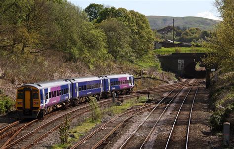 Northern Class 158 158753 Hall Royd Junction In The Day Flickr