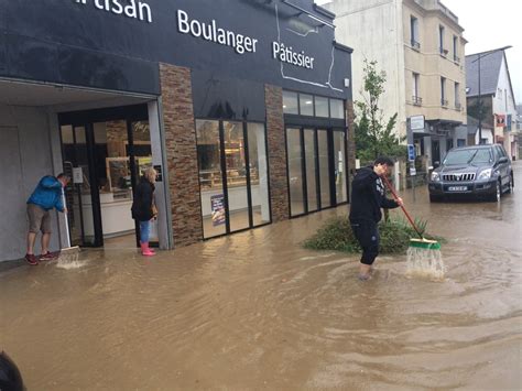 Tempête Alex en Côtes d Armor des inondations à Binic Etables sur Mer