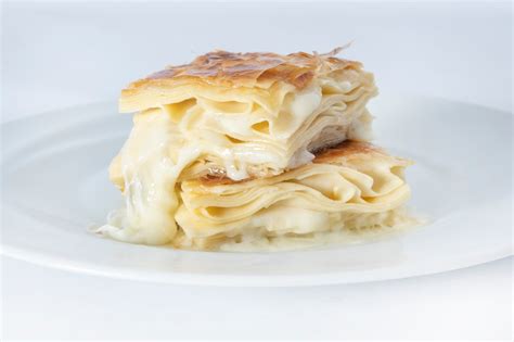 Ukusniji Od Onog Iz Pekare Najbolji Recept Za Burek Sa Sirom