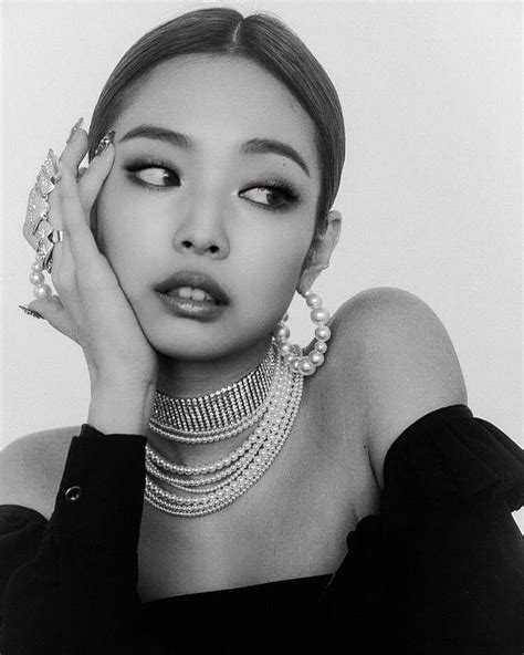 Foto Portrait Self Portrait Poses Blackpink Fashion Fashion Books