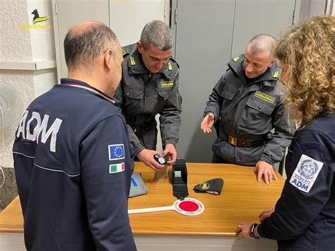 Controlli Ai Valichi Con La Svizzera Recuperata Una Cifra Importante