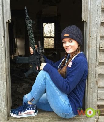 10 Hot Sexy Cheyenne Dalton Bikini Pics