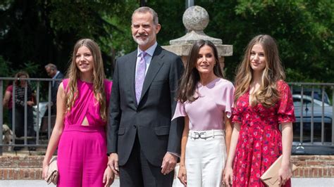 El Misterioso Novio De Leonor Trae De Cabeza A La Reina Letizia