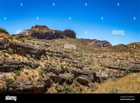 Apache Trail Scenic Drive Stock Photo - Alamy