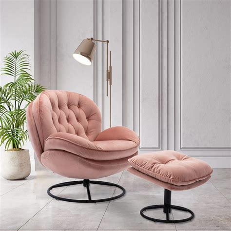 Cozy Reading Chair for Comfortable Binge-Reading | Storables