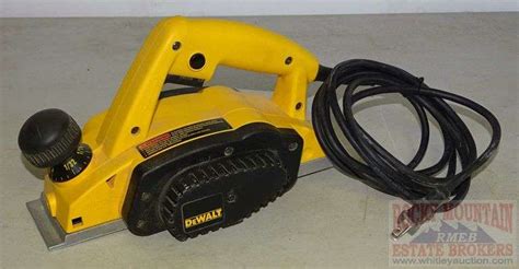 Dewalt Dw680 Electric Hand Planner Looks New Come Inspect In Person