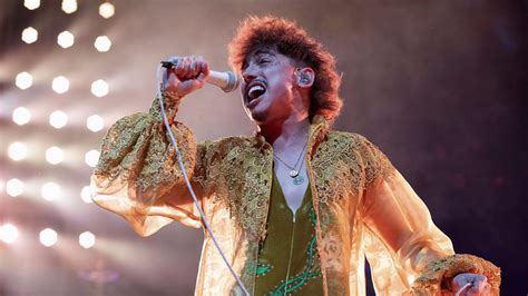 Greta Van Fleet Le Chanteur Josh Kiszka A Fait Son Coming Out Public