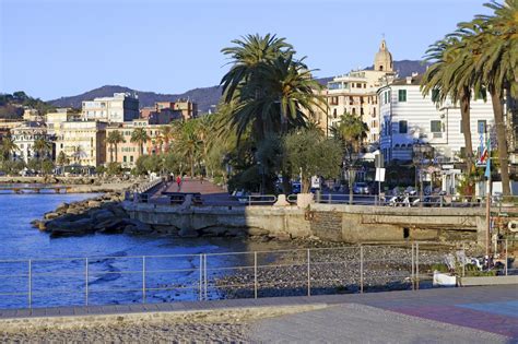 Rapallo . Free Beaches, Castle on the Sea, Rapallo Map • Italy Travel Ideas