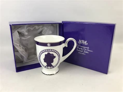 Queen Elizabeth Ii Diamond Jubilee Commemorative Mug Boxed