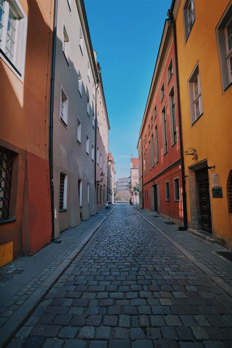 Old Town Houses in Poznan · Free Stock Photo