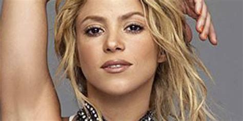 La sensual interpretación de Shakira de esta canción pegajosa que