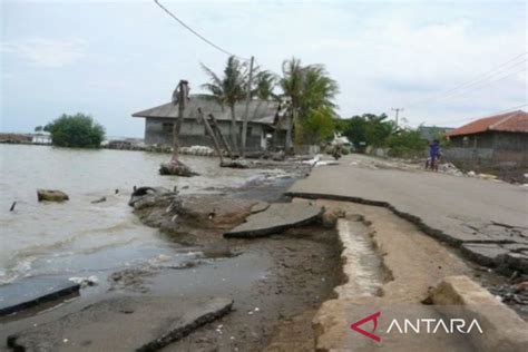 Pemkab Karawang Butuh Dana Rp Triliun Untuk Atasi Abrasi Antara