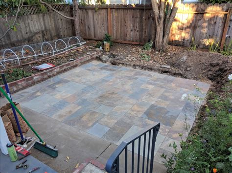 How To Pour A Concrete Slab 12 Diy Concrete Patio Guide