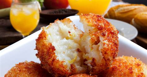 Bolinhos De Arroz Recheio De Queijo Na Airfryer