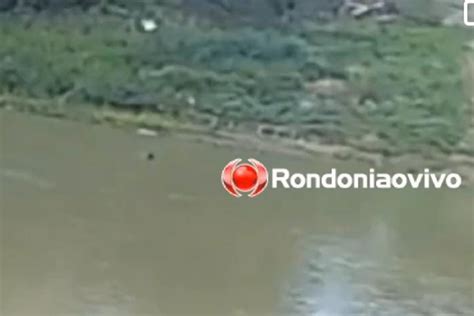 Tr Gico V Deo Mostra Momento Em Que Homem Se Afoga No Rio Candeias