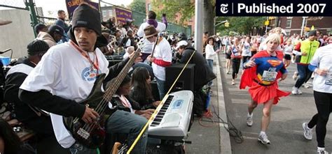 26 Miles of Music: Race Is Also a Marathon of Bands - The New York Times