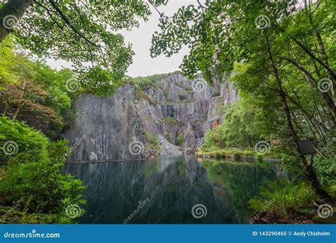 Vivyan Slate Quarry Green Lake And Reflections Stock Image Image Of