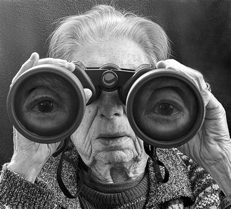 Tony Luciani Creates Rehabilitative Portraits Of His Elderly Mother