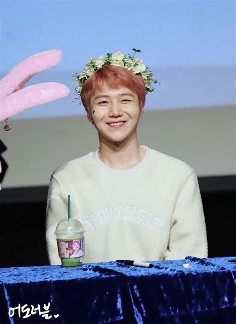 Pin Oleh Full Time Gay Di PENTAGON