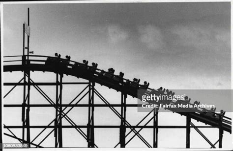 The Beast (Roller Coaster) Photos and Premium High Res Pictures - Getty ...