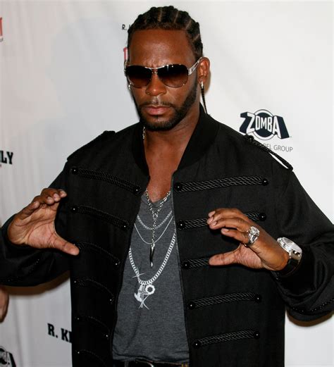 R Kelly Sues Prison Officials For Allegedly Leaking Information