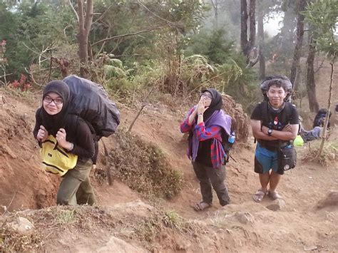 Pendakian Gunung Prau 2565 MDPL — Arif Setiawan