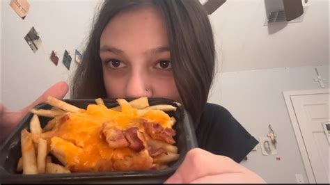 Asmr Trying Wendys Baconator Fries YouTube