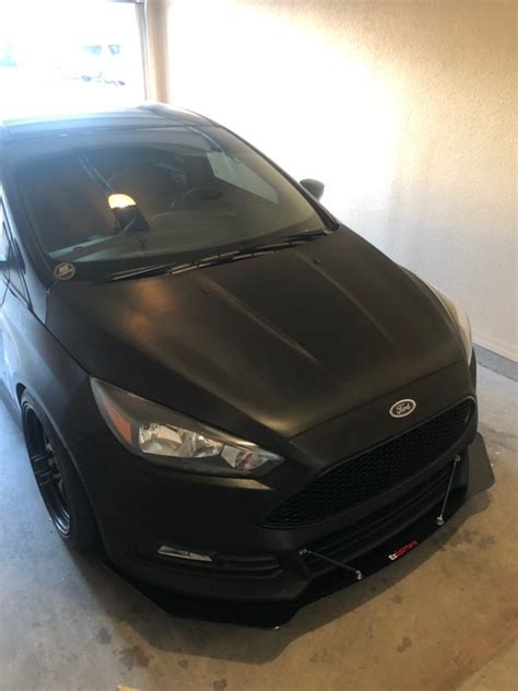 Ford Focus St Front Splitter 13 17 High Quality And Durable