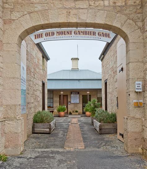 The Old Mount Gambier Gaol Маунт Гамбир отзывы фото и сравнение