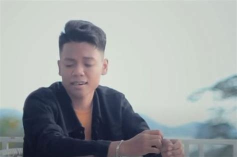 Lirik Lagu Satu Rasa Cinta - Arief - Sonora.id