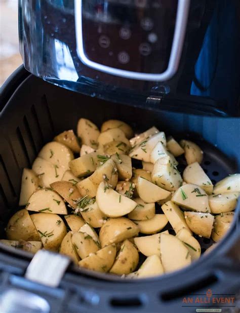 Air Fryer Rosemary Garlic Potato Wedges An Alli Event