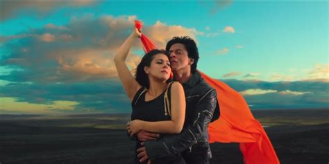 WATCH: Shah Rukh Khan And Kajol Recreate Flashes Of Magic In Otherwise ...