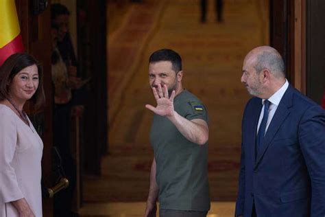 Zelensky Visits Congress Of Deputies Madrid L R President Of The