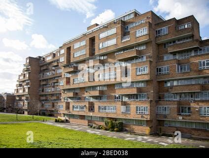 Dawson S Heights Modernist Housing Estate East Dulwich London Se