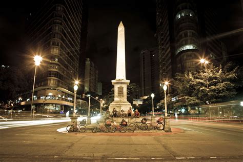 Da Praça 7 à Praça da Liberdade CAMINHADA ORG