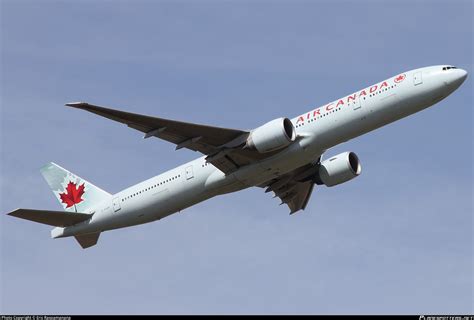 C Fiur Air Canada Boeing Er Photo By Eric Rasoamanana Id