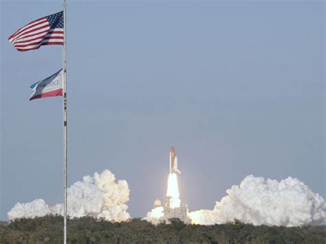 Space Shuttle Discovery Launch