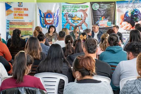 Ministerio de Educación Gobierno de Catamarca Centurión anunció la