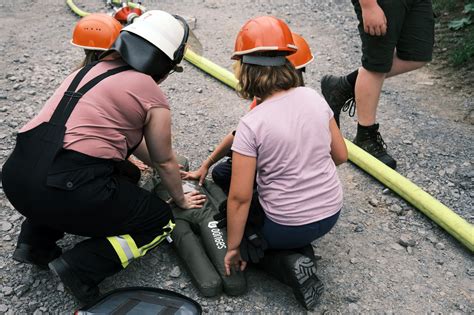 Freiwillige Feuerwehr Der Stadt Meschede H Bung Der Olper