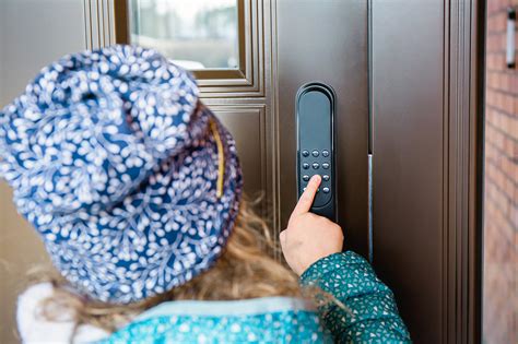 5 best smart locks for your home, per a security expert