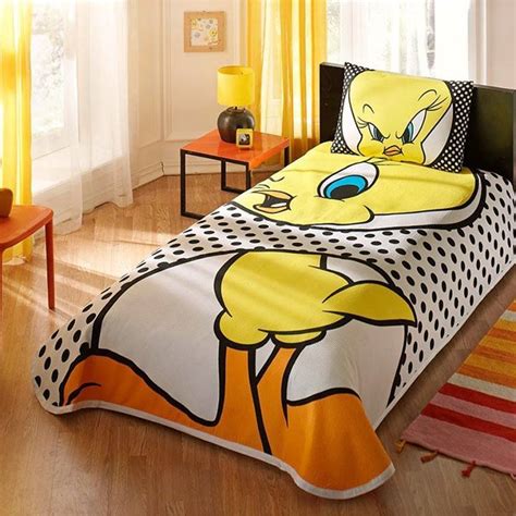 Pin op Tweety Bird