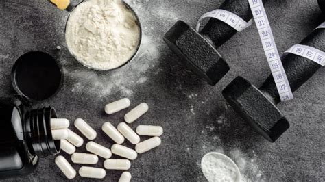 Protein Vs. BCAA Supplements — Which to Take and When? | BarBend