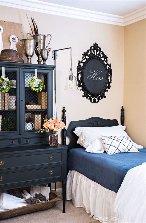 Twin Bed Guest Room Inspiration For A Sophisticated Look Twin Beds