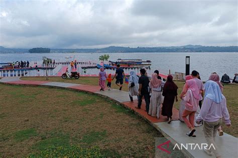 Kunjungan wisatawan ke Waduk Darma Kuningan meningkat 200 persen ...