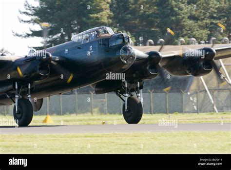 Battle Of Britain Memorial Flight Lancaster At Raf Leuchars Airshow