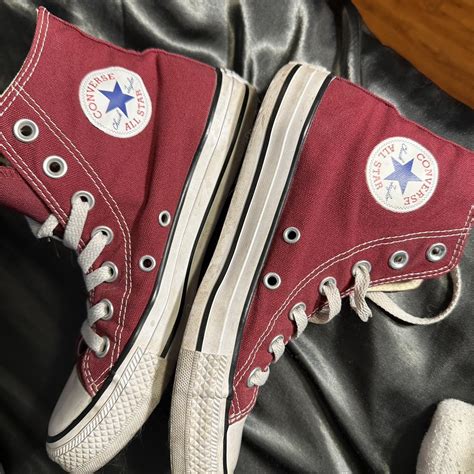 Maroon chuck taylor converse Size: 4 Men’s and 6... - Depop